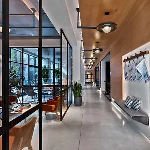 4* מלון Arlo Soho