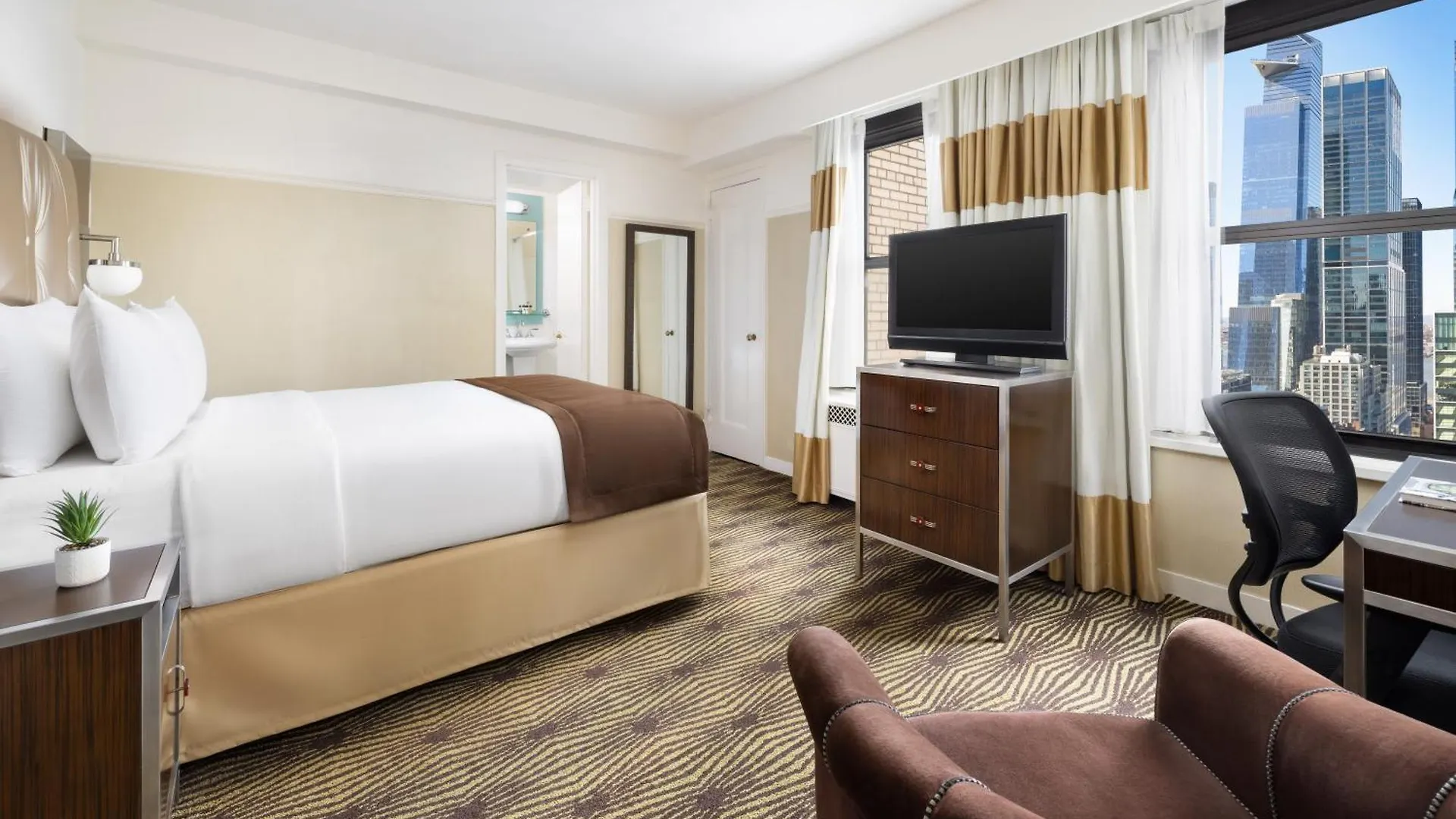 The New Yorker Hotel 4*,  ארצות הברית
