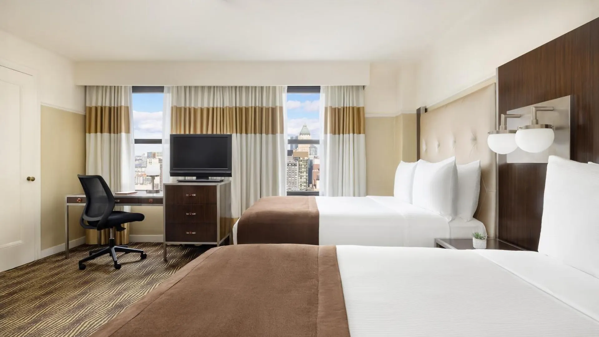 The New Yorker Hotel