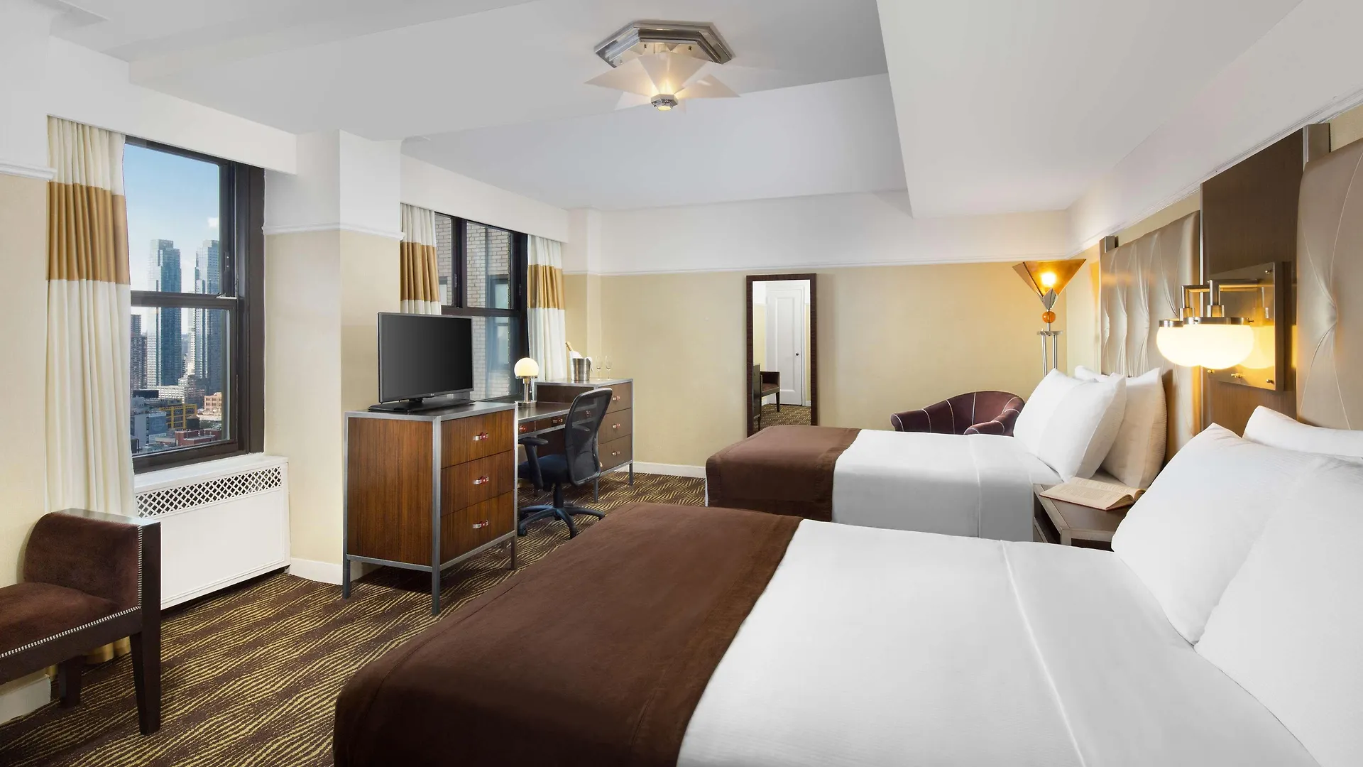 The New Yorker, A Wyndham Hotel