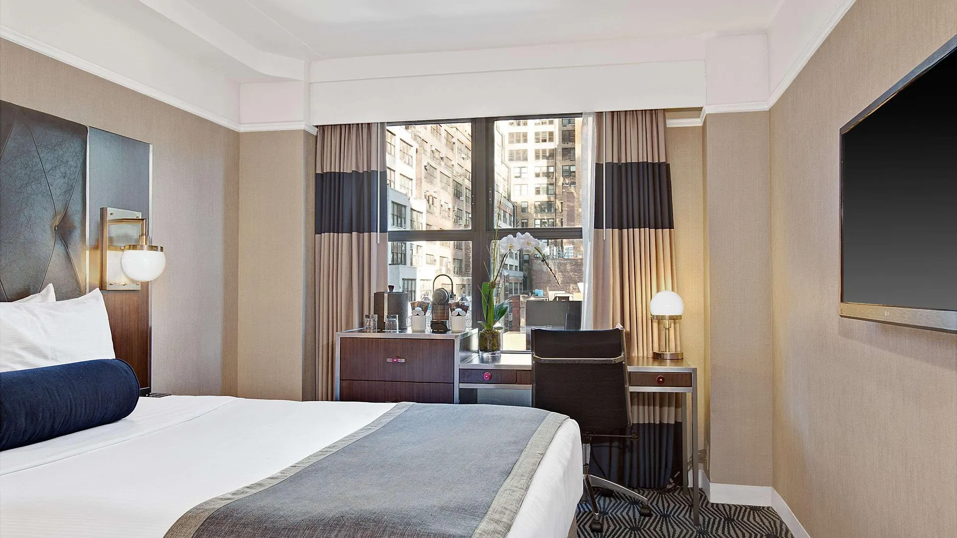 The New Yorker, A Wyndham Hotel