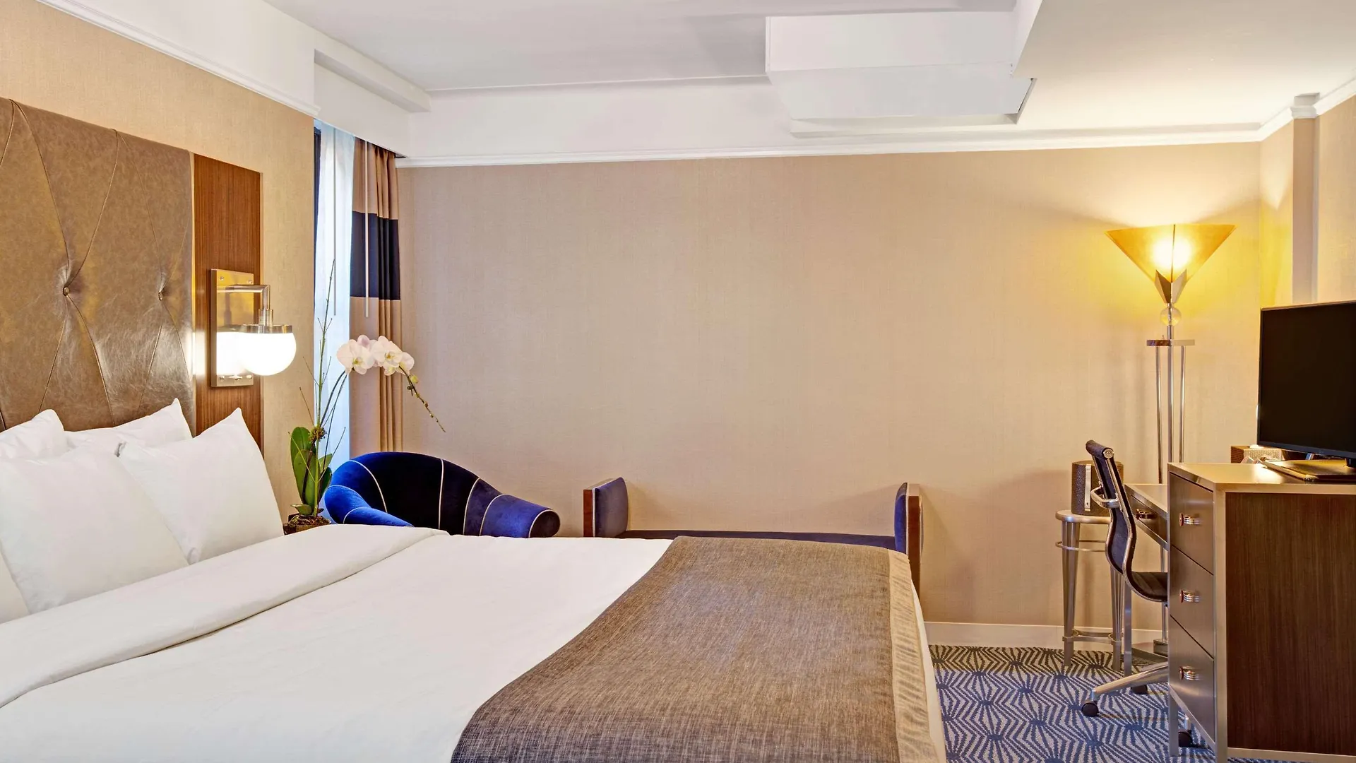 The New Yorker, A Wyndham Hotel