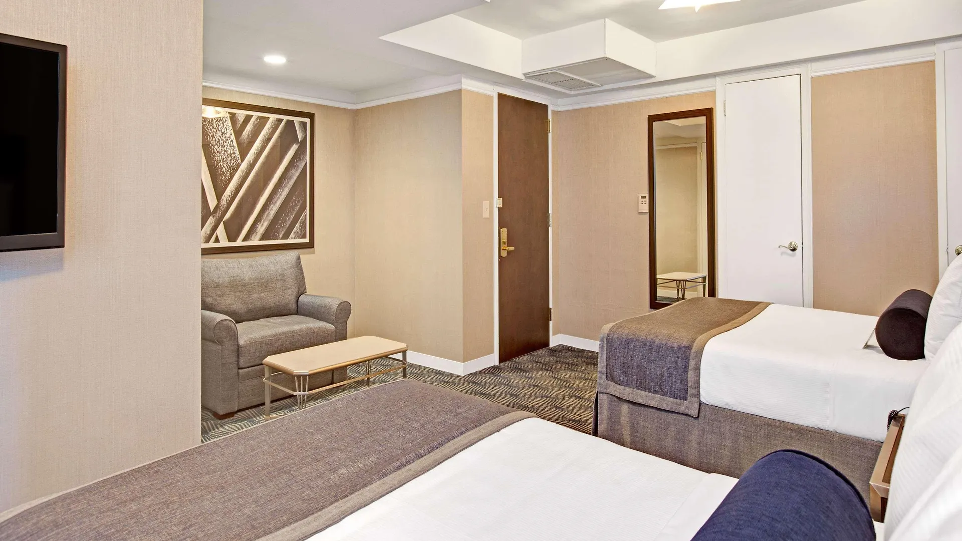 The New Yorker, A Wyndham Hotel