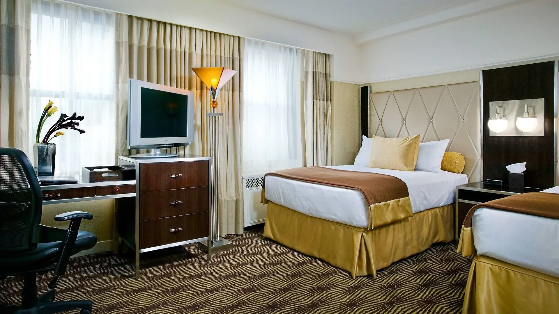 The New Yorker, A Wyndham Hotel United States